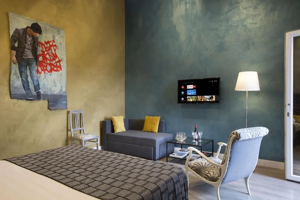 Room, Casa Pacifico Pompei, Naples