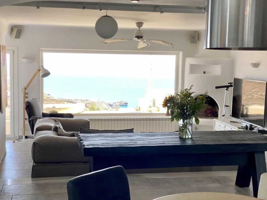Room, Flaskos Suites, Mykonos
