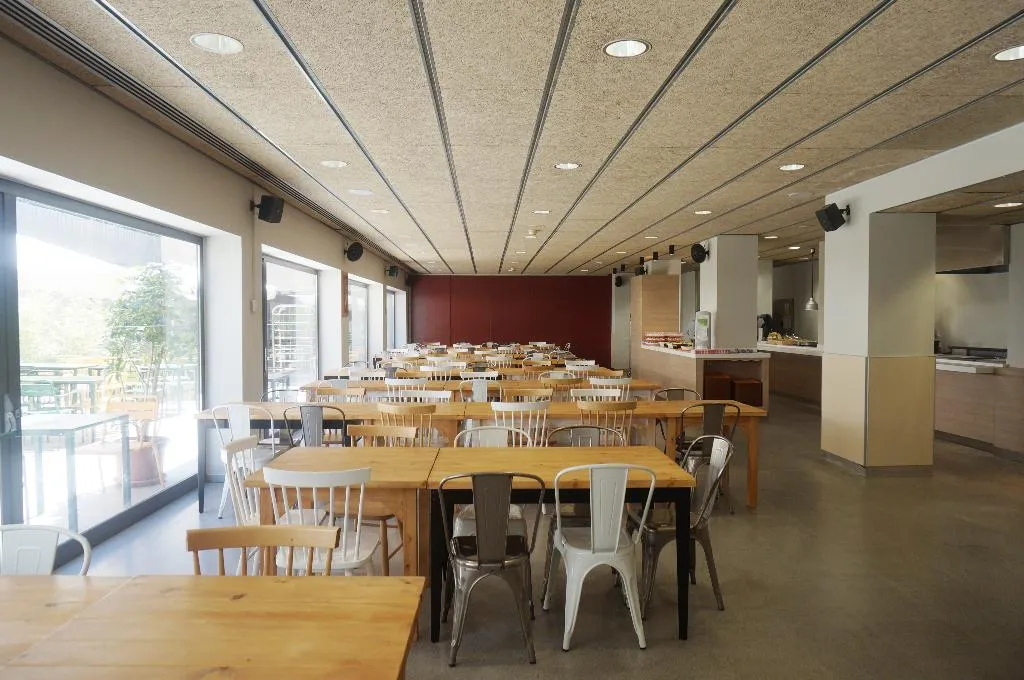 Restaurant, Youth Hostel Pere Tarres, Barcelona