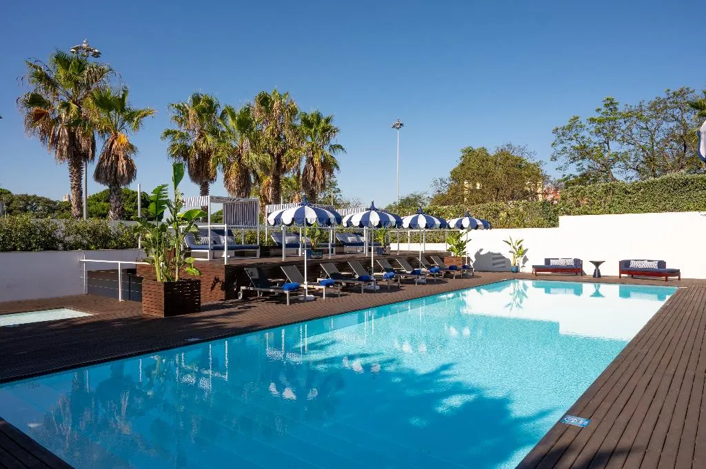 Pool, Palacio Do Governador, Lisbon