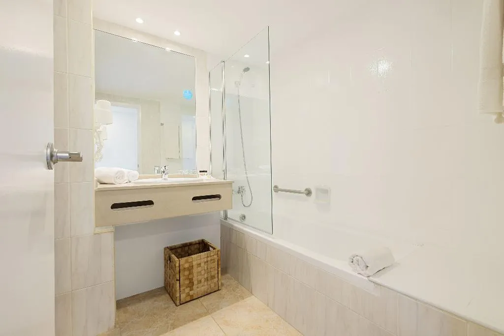 Double or Twin SEA VIEW Room, AzuLine Hotel Bergantin, Ibiza