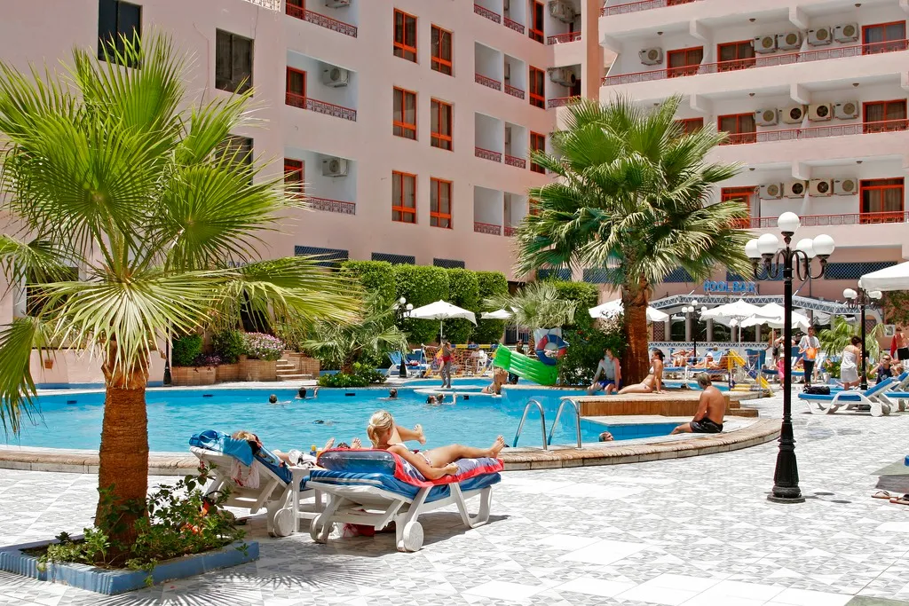 Pool, Empire Inn, Red Sea Riviera