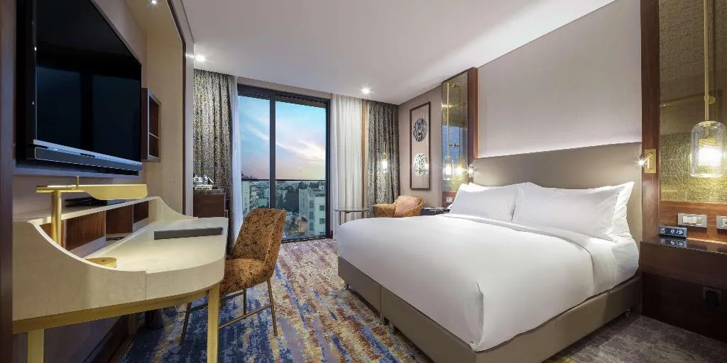 DOUBLE KING SIZE BED Room, Doubletree Hilton Antalya City Centre, Antalya