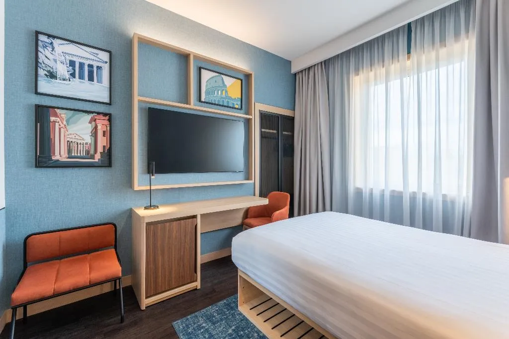 DOUBLE QUEEN SIZE BED Room, Hilton Garden Inn Rome Colosseum, Rome