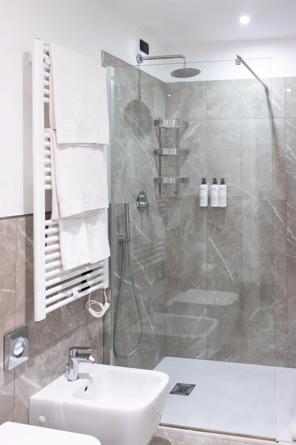 Double or Twin BUSINESS Room, Duomo Hotel & Apartments, Milan