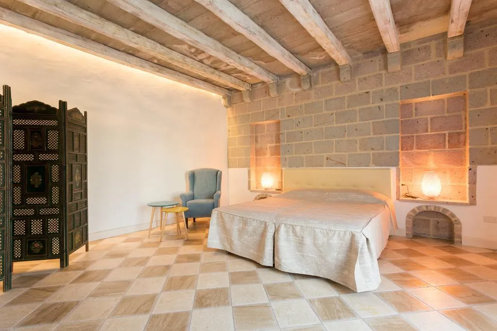 Room, La Petite Maison, Alghero