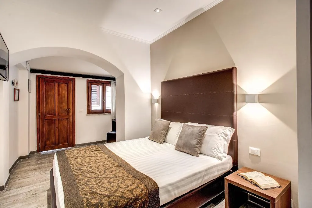 Double or Twin DELUXE Room, Rome Garden, Rome