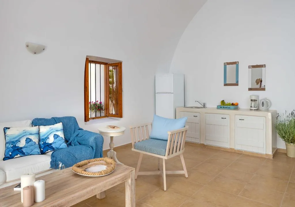 VILLA GARDEN VIEW Room, Estate 1896, Santorini