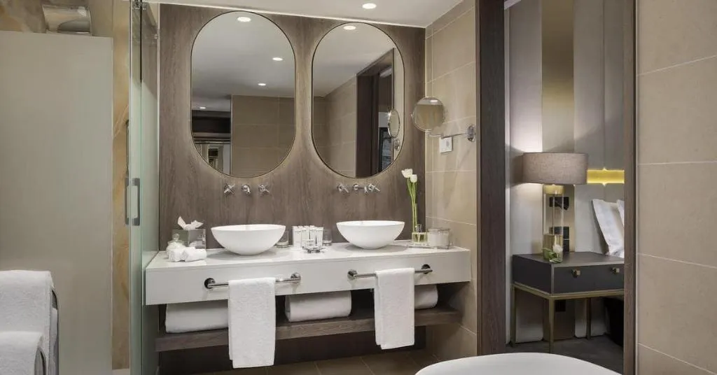 Room, The Level At Hotel Melia Castilla, Madrid
