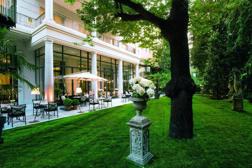 Lobby, Palazzo Parigi Hotel & Grand Spa, Milan
