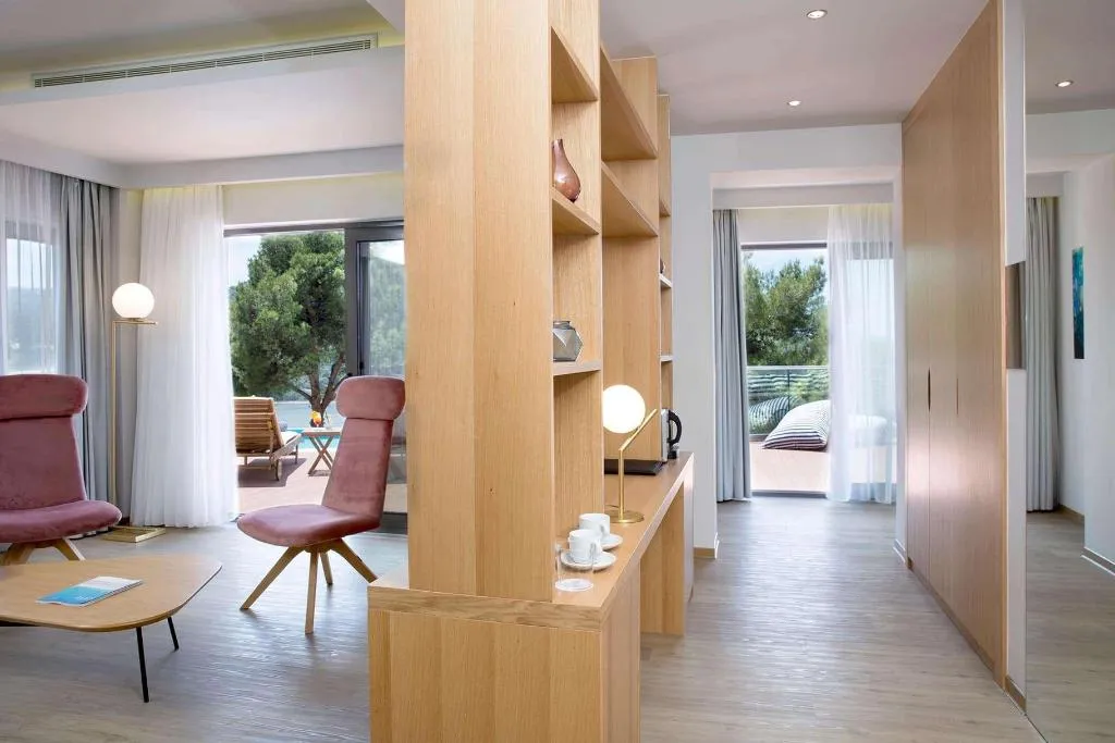VILLA STANDARD Room, Dolce Attica Riviera, Athens