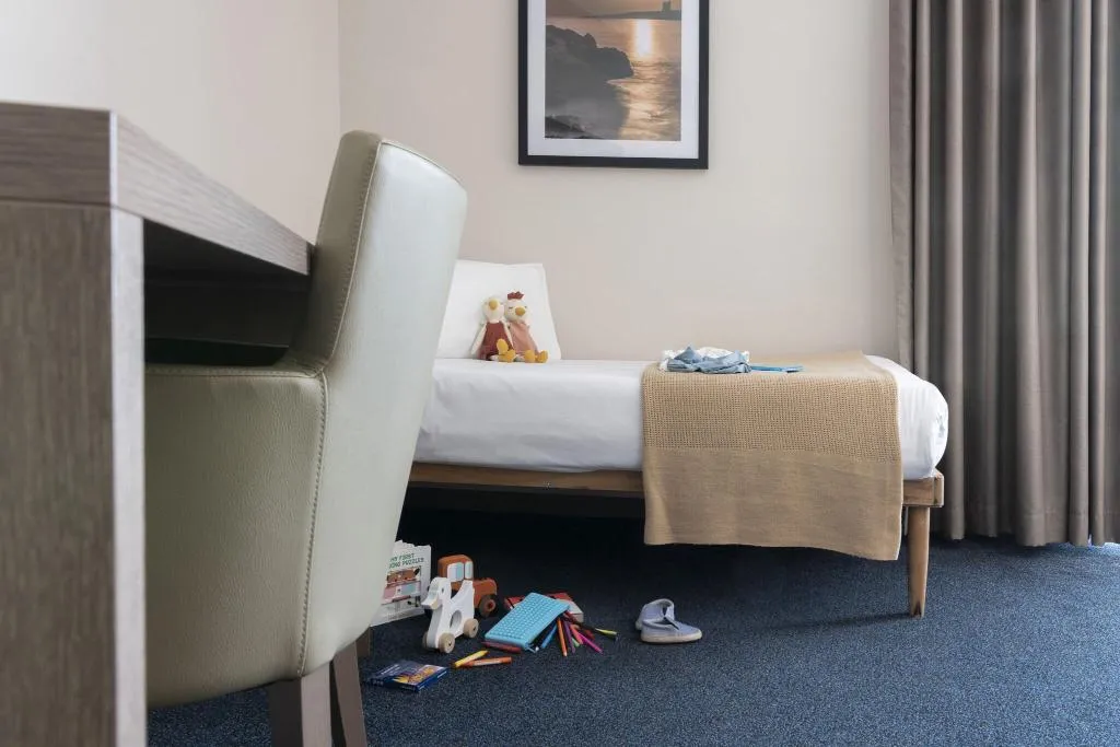 FAMILY ROOM KING SIZE BED Room, The Waterfront Hotel, Malta