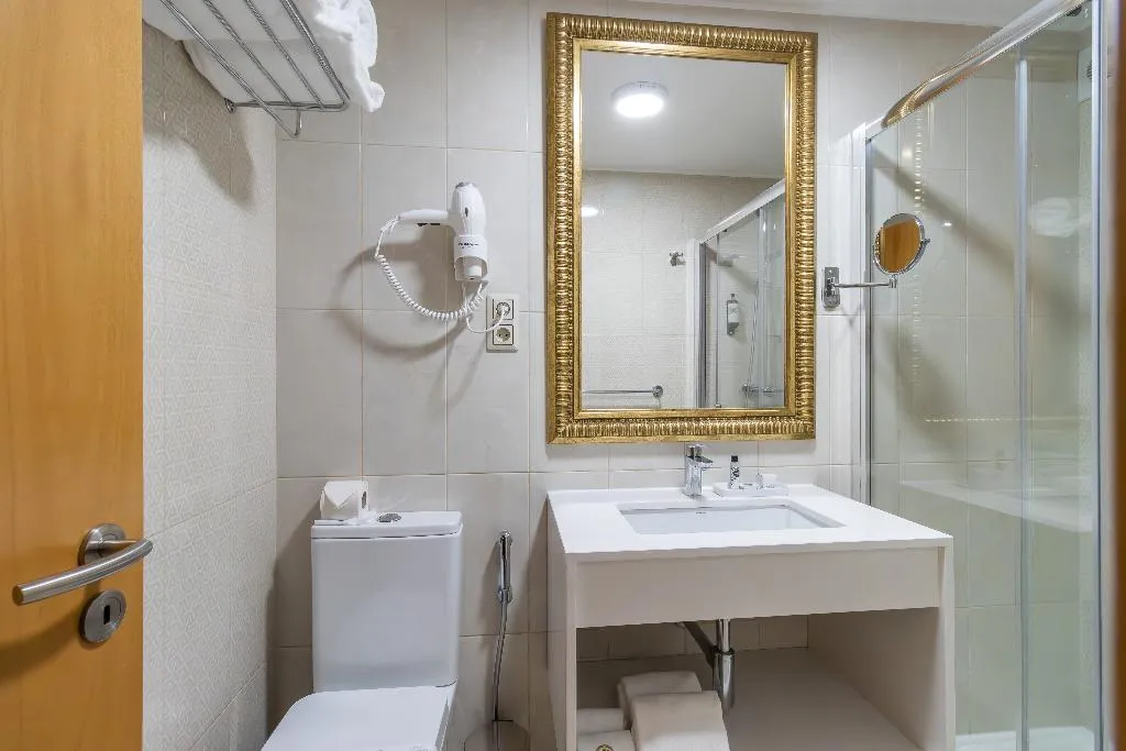 Double or Twin SUPERIOR Room, Hotel Lis Batalha, Porto