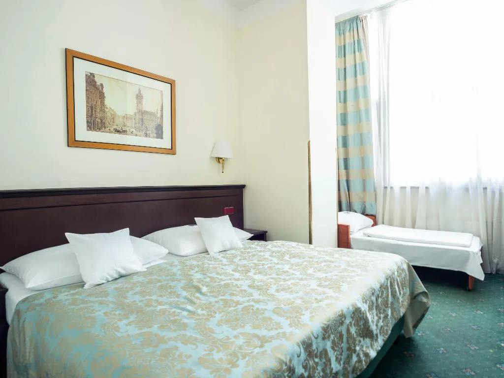 DOUBLE CAPACITY 3 Room, EA Hotel DownTown, Prague