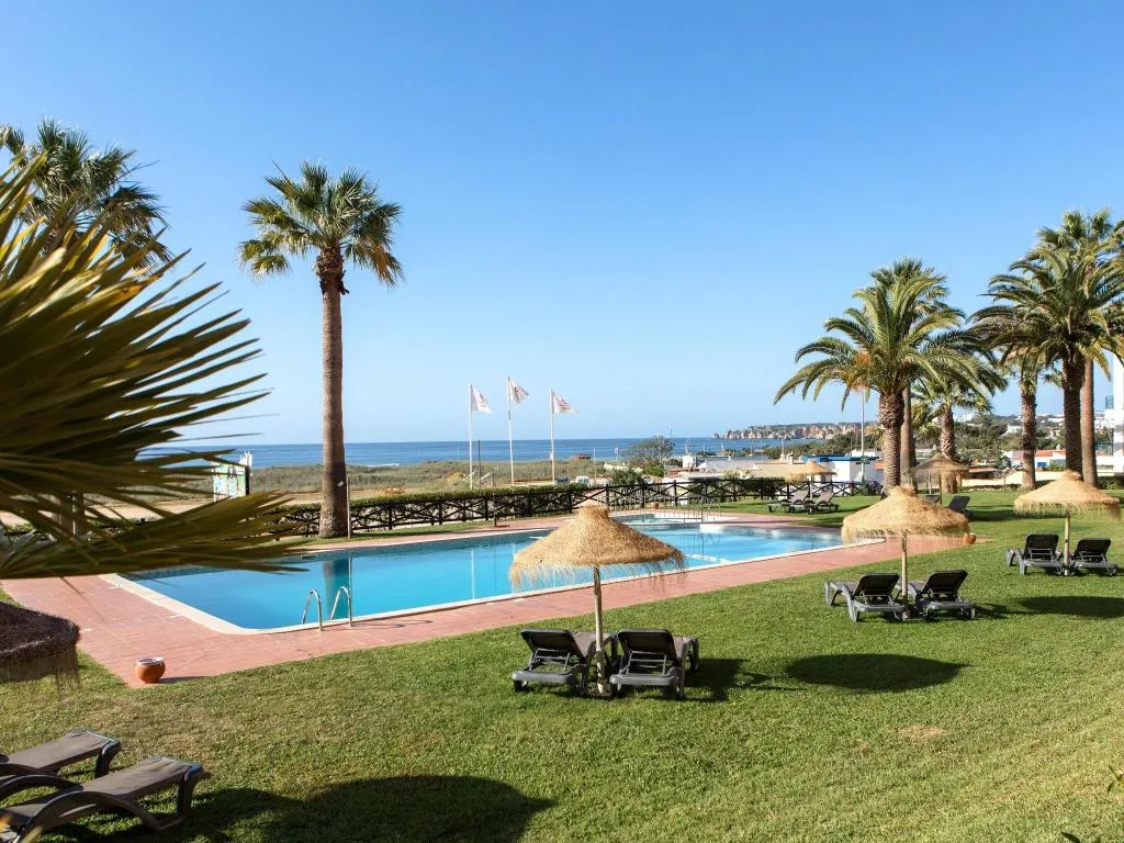 Pool, Meia Praia Lagos, Algarve