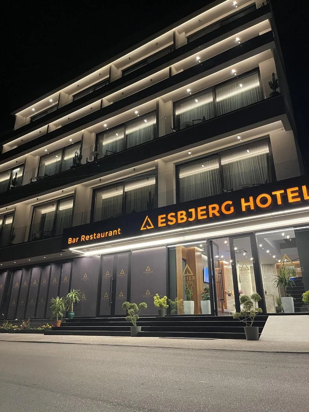 General view, Esbjerg Hotel, Kavaje
