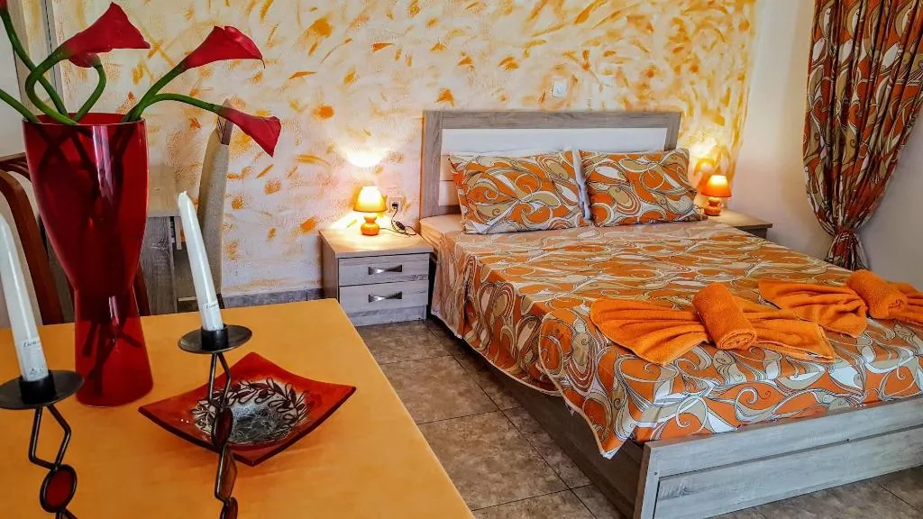General view, Pleasure Beachside Studios, Santorini