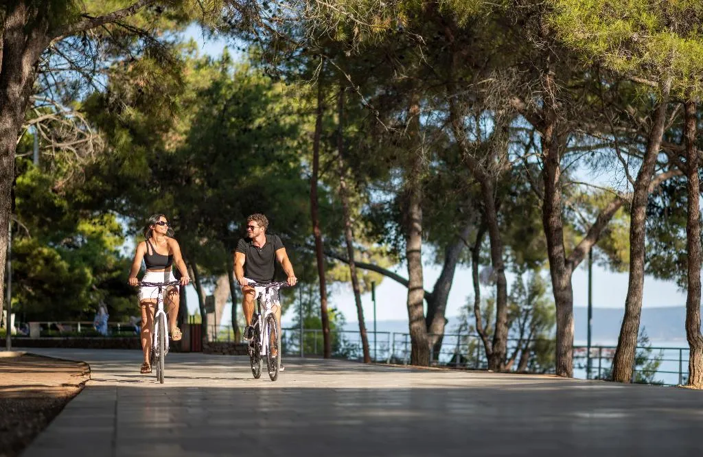 Sports and Entertainment, Bluesun Holiday Village Bonaca, Split