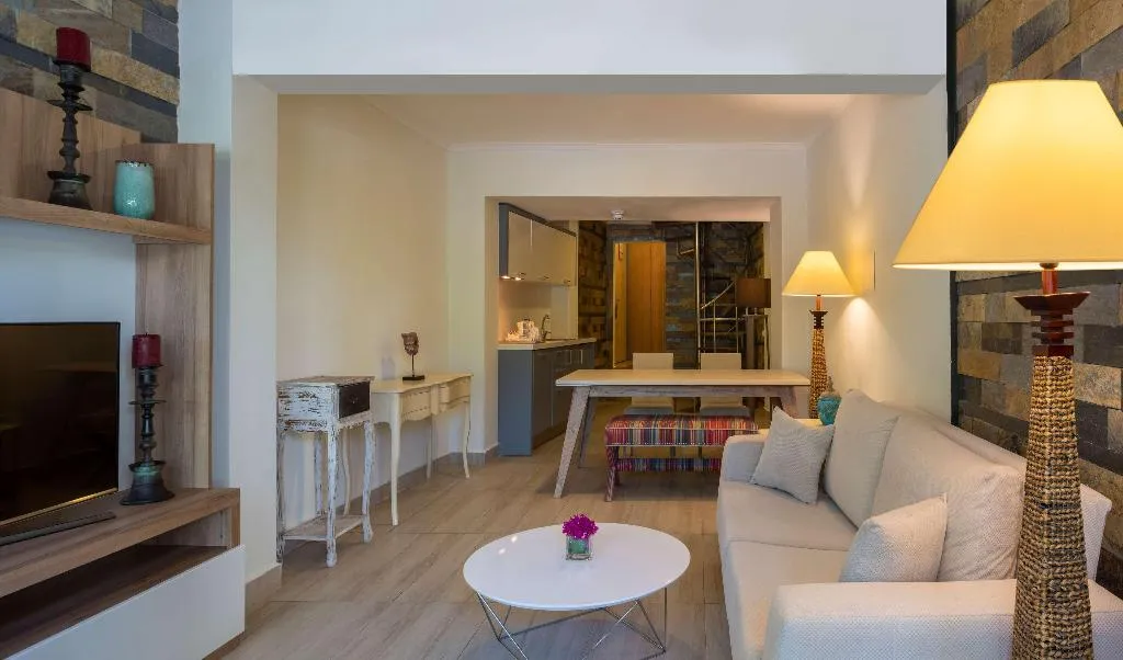 Room, DoubleTree by Hilton Bodrum Marina Vista, Bodrum