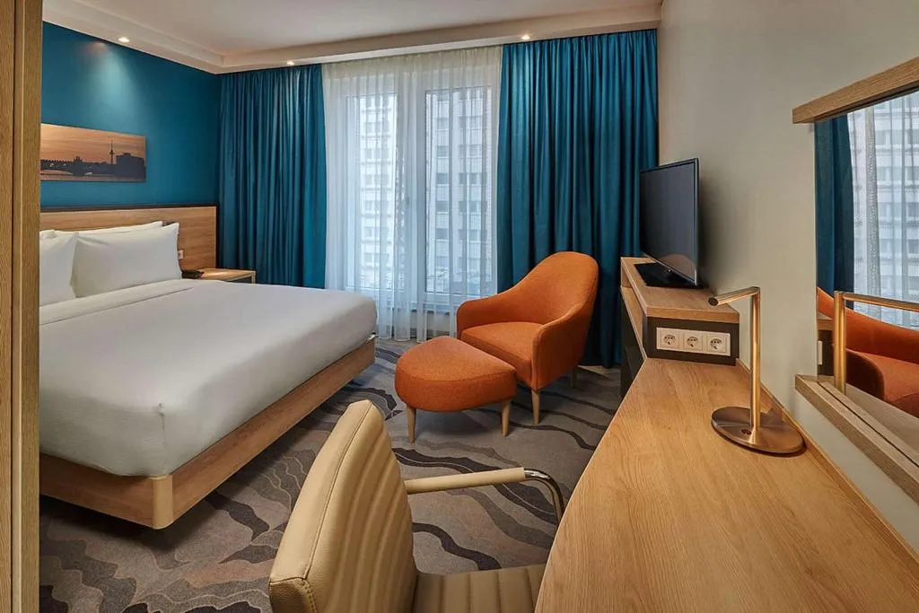 Room, Hampton by Hilton Berlin City Alexanderplatz, Berlin