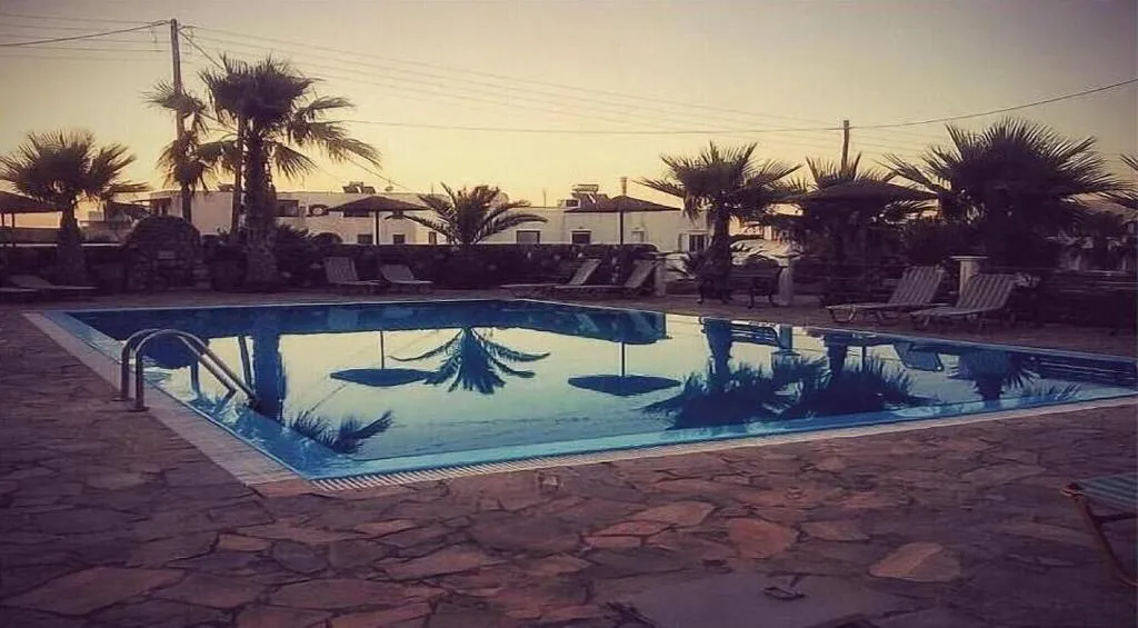 Pool, Santa Elena, Santorini