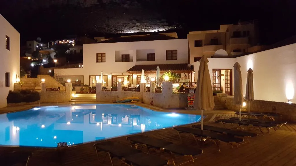 Bar, Amazones Sun, Crete