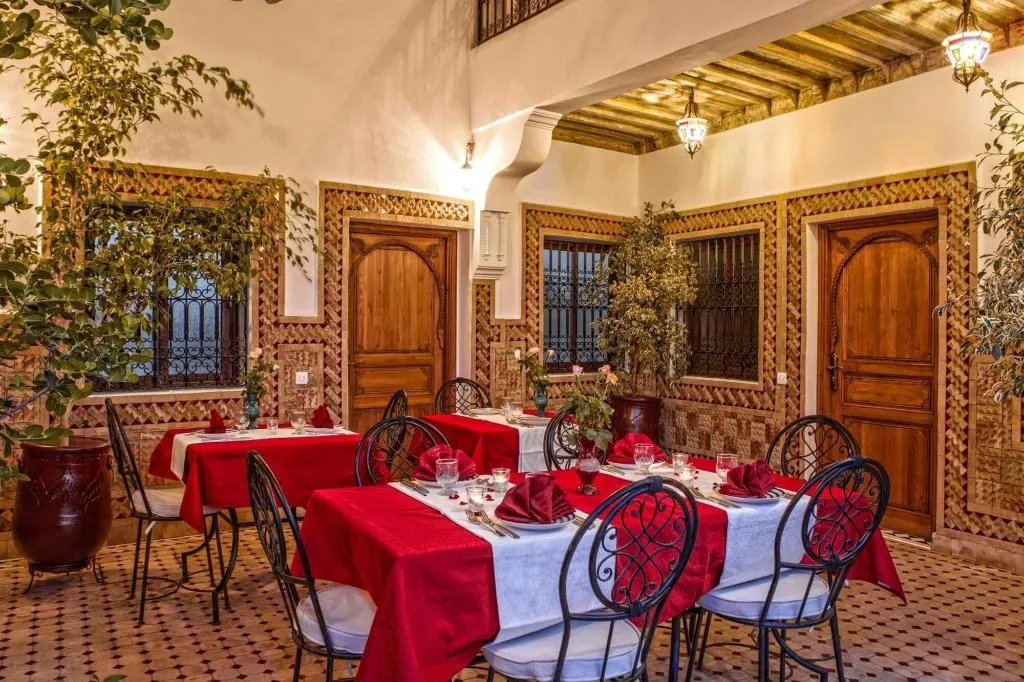 Room, Amour d'auberge, Marrakech