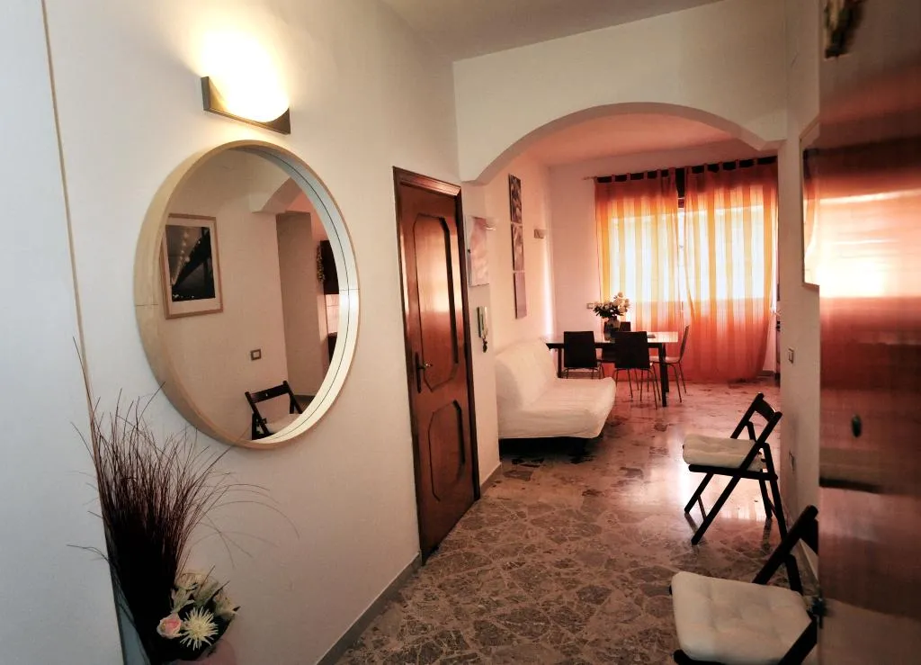 APARTMENT STANDARD Room, Le Case Della Costa, Naples