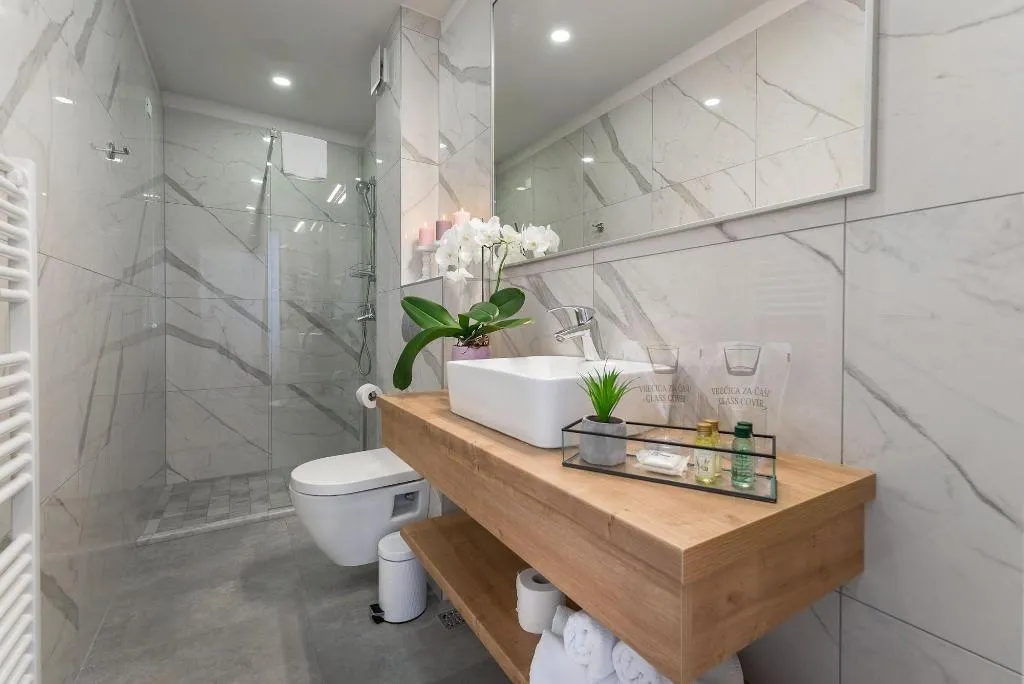 Room, Maritimo, Split