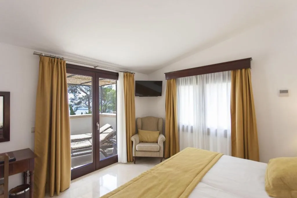 SUITE OCEAN VIEW KING BED Room, Bendinat, Majorca