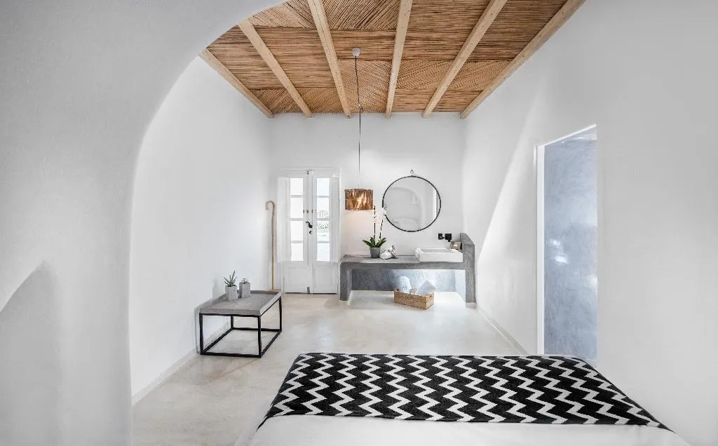 DOUBLE WITH PRIVATE POOL Room, Sophia Boutique Hotel, Santorini