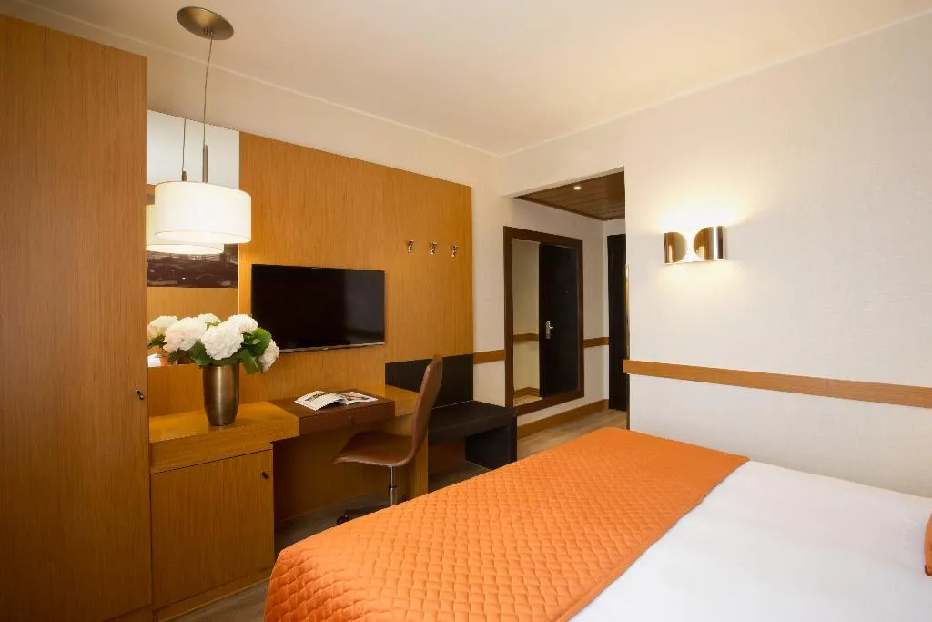 DOUBLE SINGLE USE CLASSIC Room, Starhotels Tourist, Milan