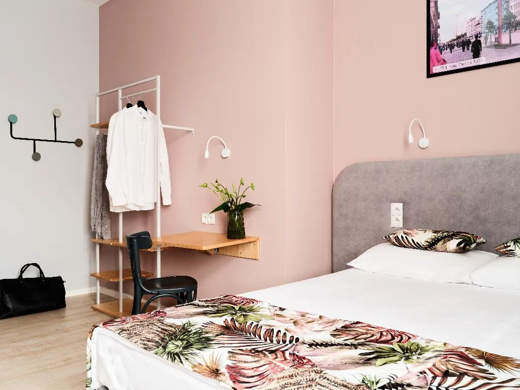DOUBLE BASIC Room, Hola Gdynia, Gdansk