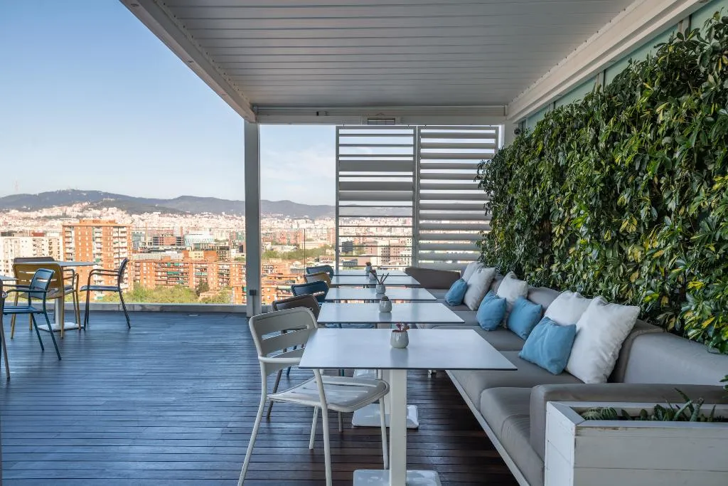 Terrace, Leonardo Royal Hotel Barcelona Forum, Barcelona