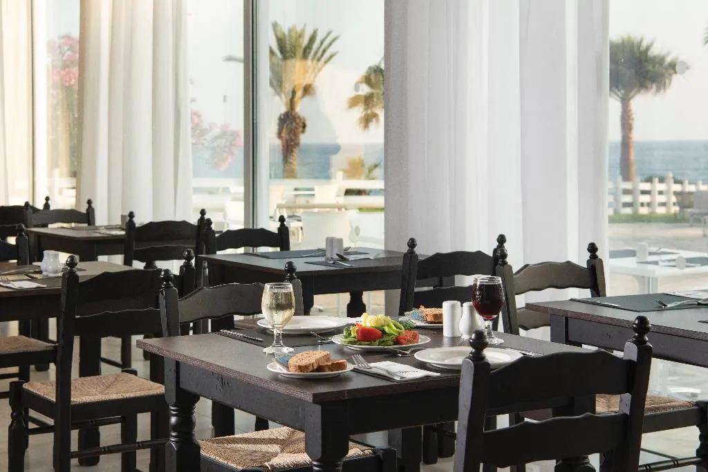 Restaurant, Akti Beach Hotel & Village Resort, Cyprus