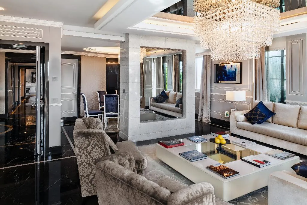 APARTMENT PENTHOUSE DELUXE Room, Baglioni Hotel Regina, Rome