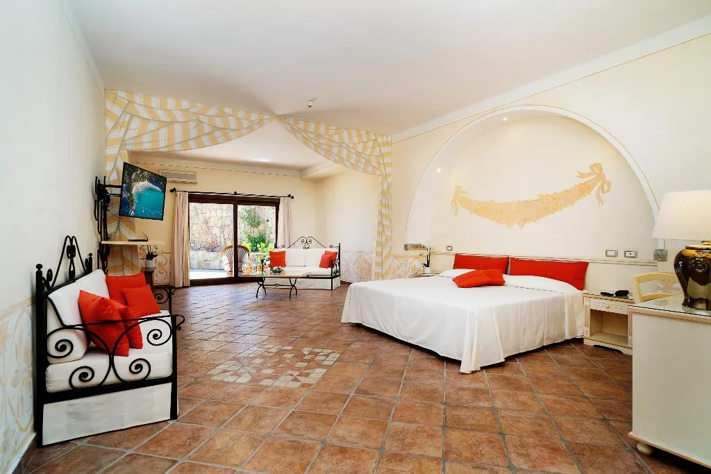 JUNIOR SUITE STANDARD Room, LH Pozzo Sacro, Olbia