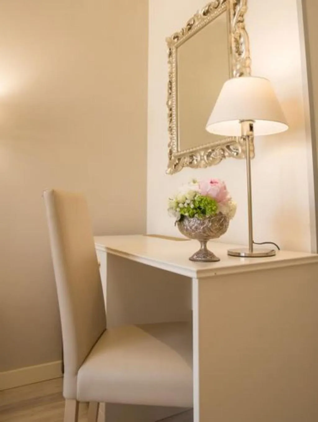 DOUBLE QUEEN SIZE BED Room, Tigullio Hotel et de Milan, Cagliari