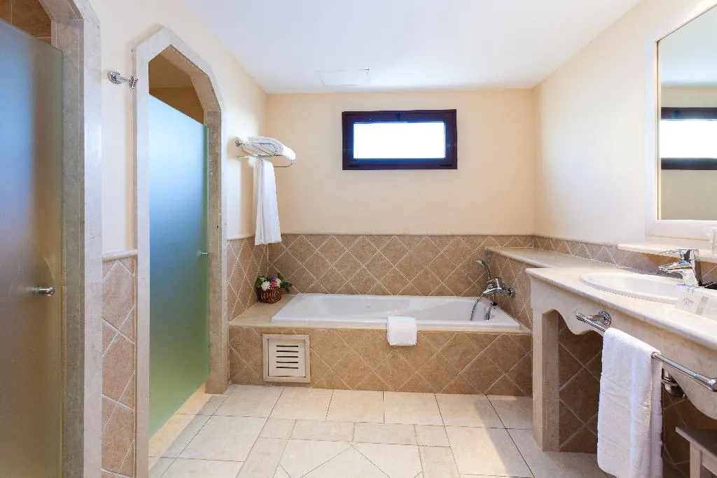 FAMILY ROOM CAPACITY 4 TWO BEDROOMS Room, Gran Tagoro Family & Fun, Lanzarote