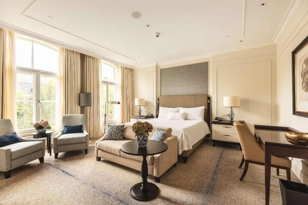 Room, Waldorf Astoria Amsterdam, Amsterdam