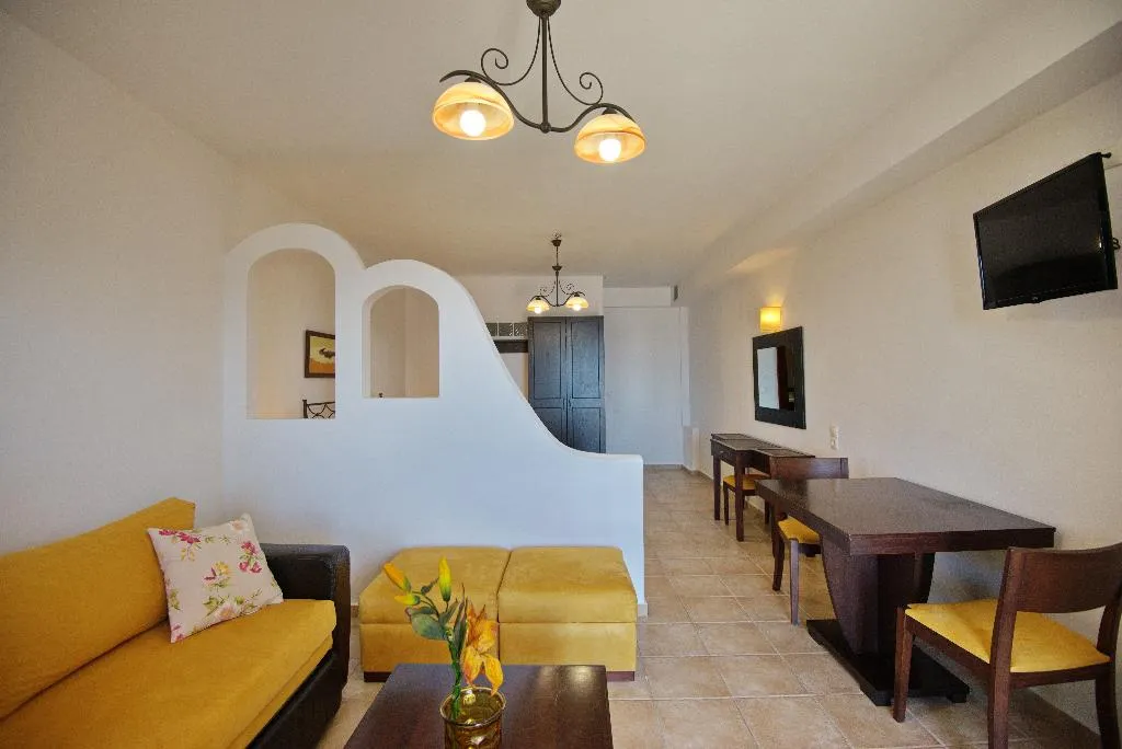 JUNIOR SUITE SEA VIEW Room, Yalis, Skiathos