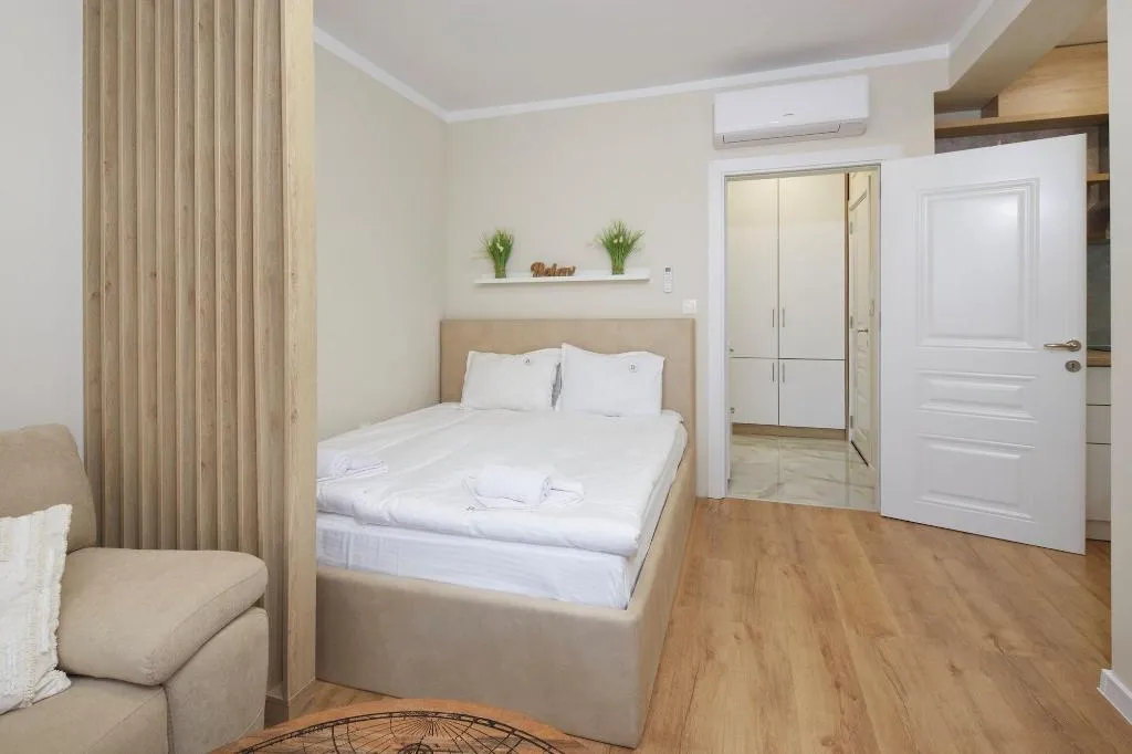 Room, Bellicity Apart Complex, Bourgas
