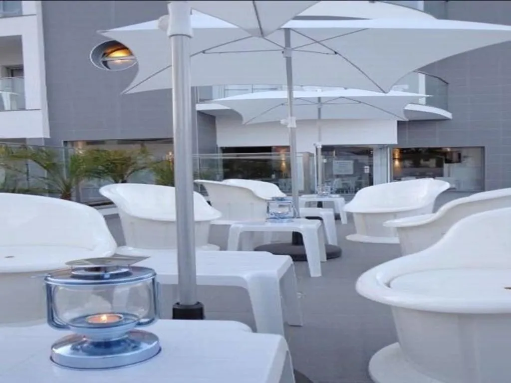 Terrace, KR Hotels - Albufeira Lounge, Algarve