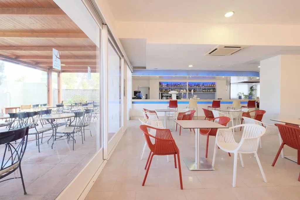 Bar, AzuLine Hotel Bergantin, Ibiza