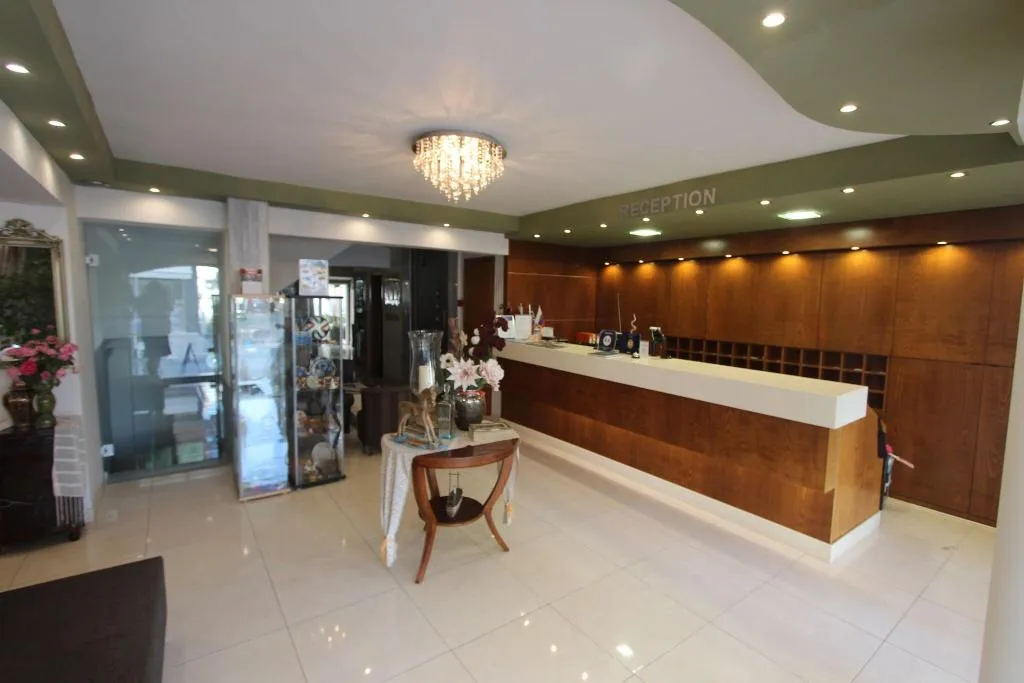 Lobby, Mallas, Halkidiki
