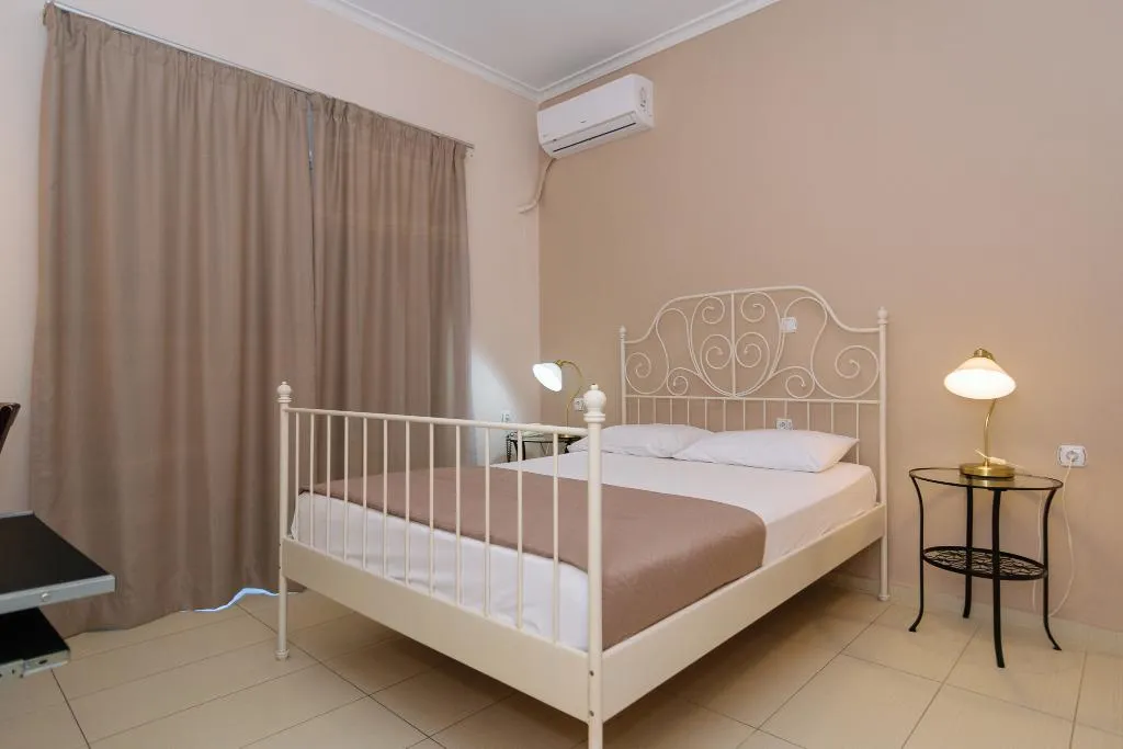 TRIPLE ECONOMY Room, Archontiki, Crete