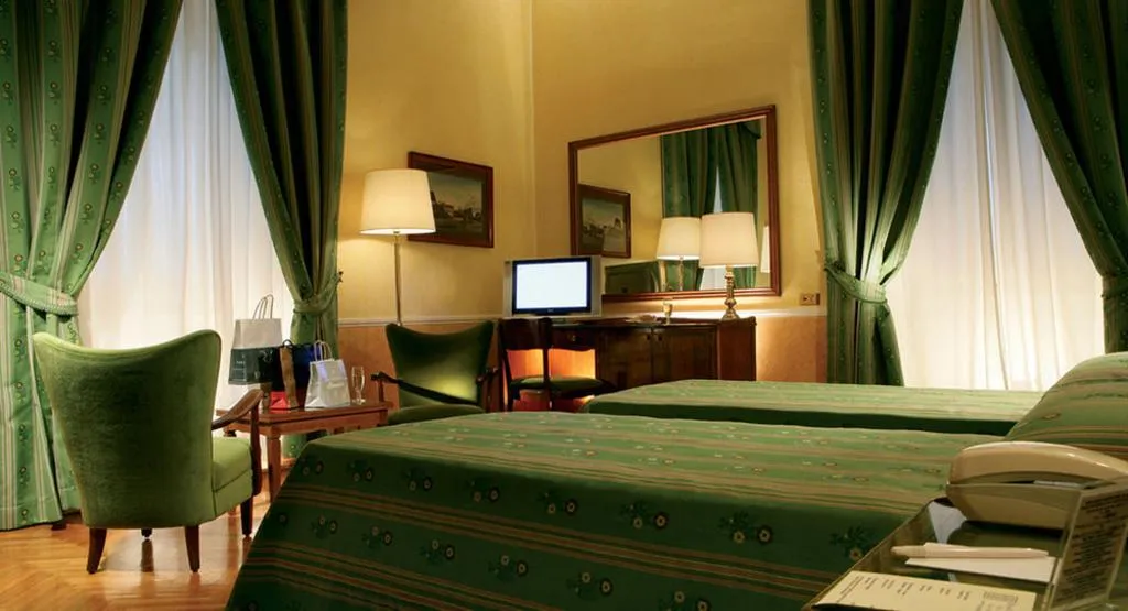 DOUBLE SINGLE USE STANDARD Room, Bettoja Hotel Massimo d'Azeglio, Rome