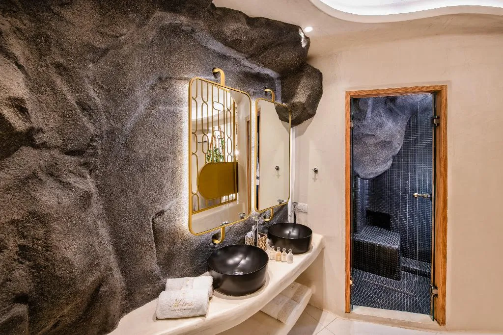 JUNIOR SUITE SEA VIEW Room, Athina Luxury Suites, Santorini
