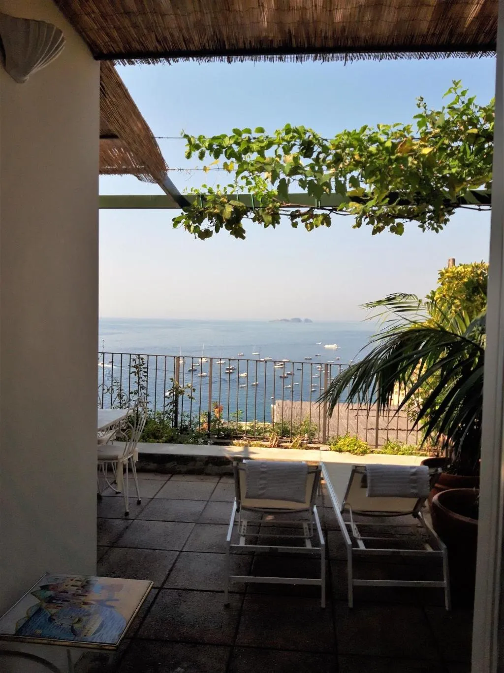 Room, Villa Rosa, Naples