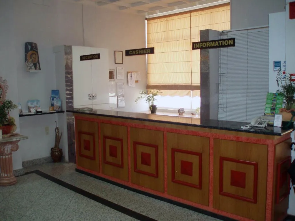 Lobby, Sparta Inn, Athens